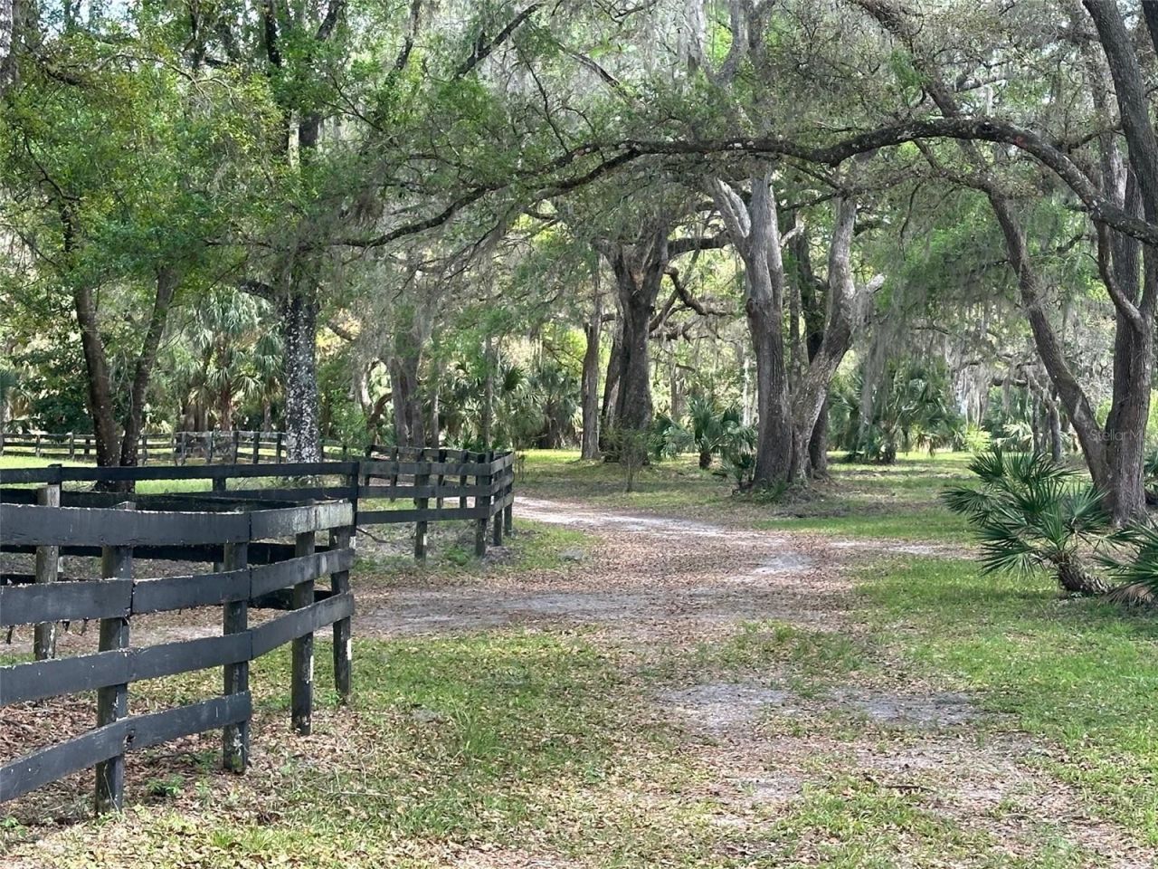 12501 SW Highway 200, Dunnellon, FL 34432 Photo