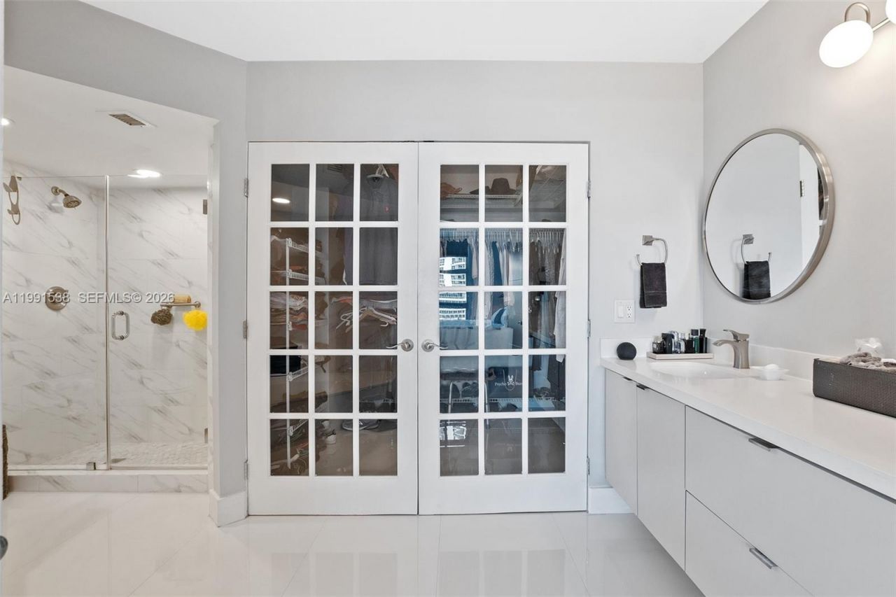 3600 Mystic Pointe Dr , Unit 1212, Aventura, FL 33180 Photo