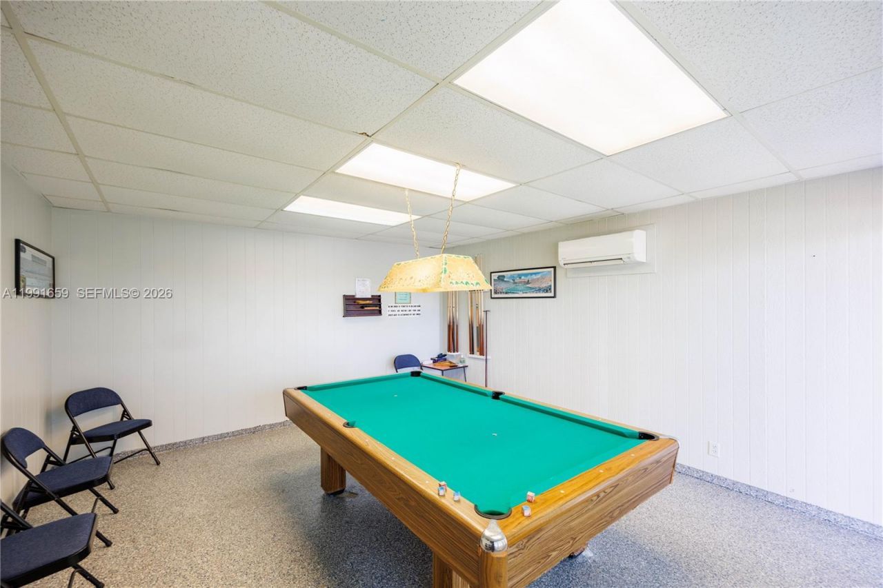 2300 Park Ln, Unit 203, Hollywood, FL 33021 Photo