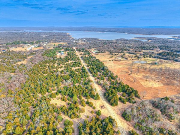15 Emberlyn Lane, Eufaula, OK 74432