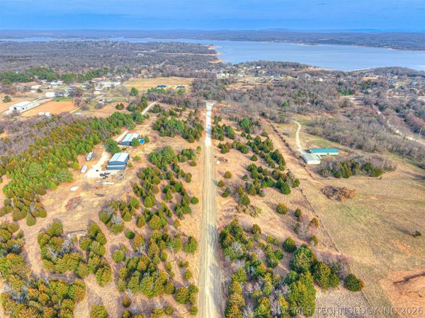 26 Emberlyn Lane, Eufaula, OK 74432