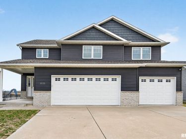 1520 W Harborway Drive, Chillicothe, IL 61523