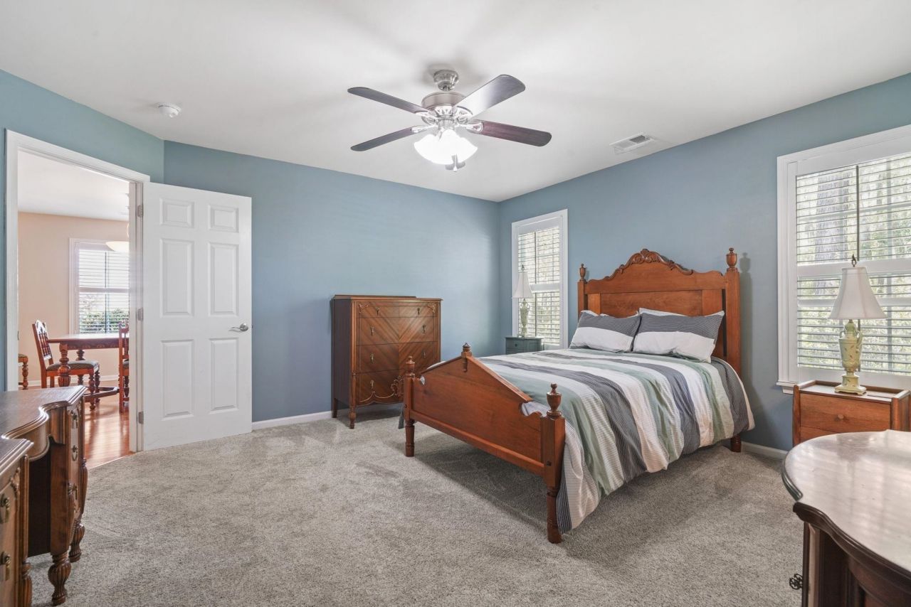 122 Clearwater Dr. Photo 20