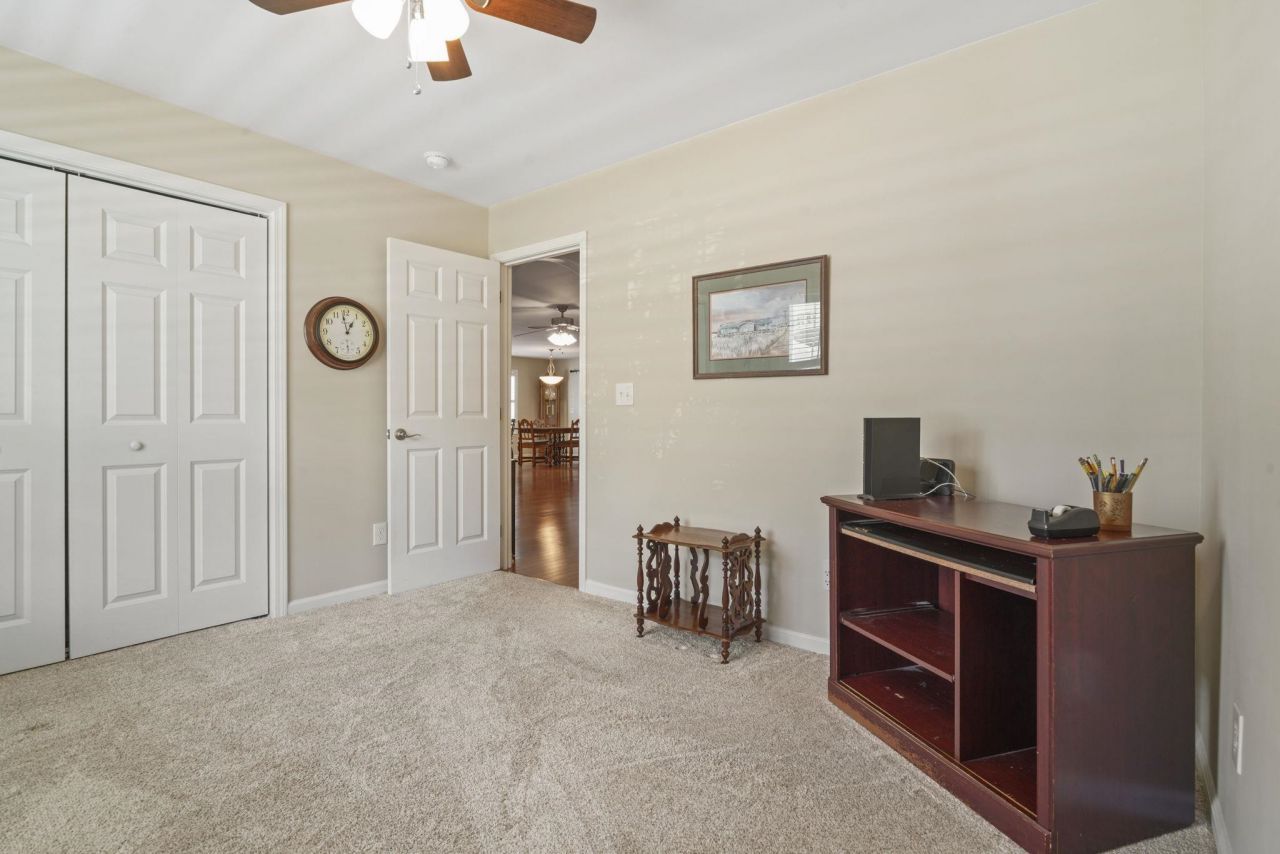 122 Clearwater Dr. Photo 25