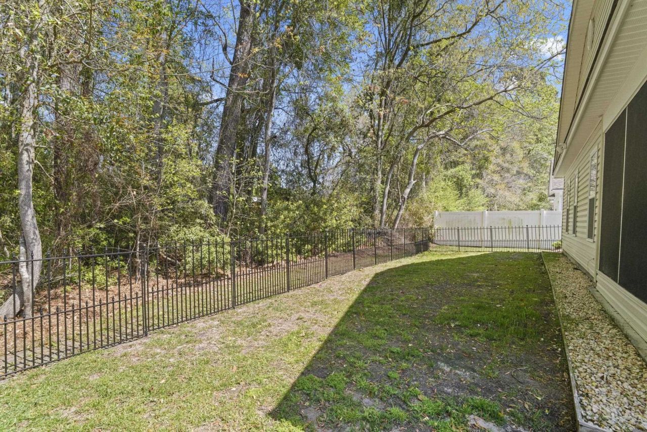 122 Clearwater Dr. Photo 37