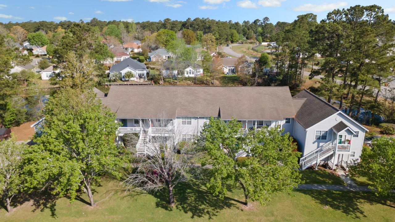 6850 King Arthur Dr.  Photo 17