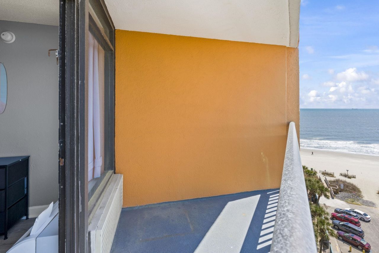 1501 S Ocean Blvd.  Photo 36