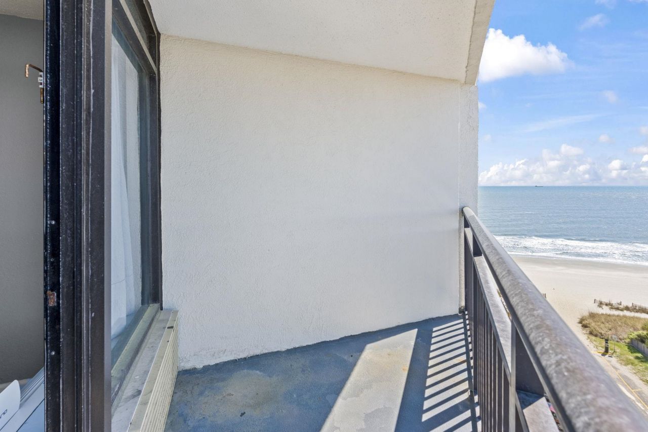 1501 S Ocean Blvd.  Photo 39