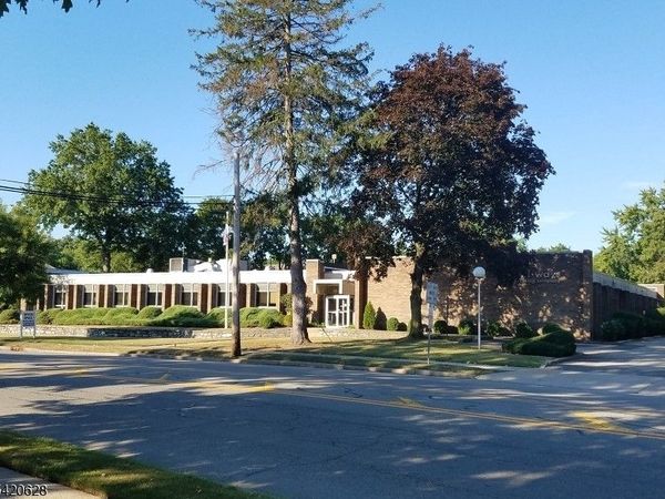 1442 Broad St, Bloomfield, NJ 07003