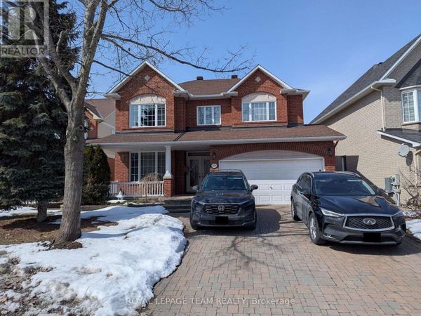 2885 Brigham Way , Ottawa, ON K1T3Y8