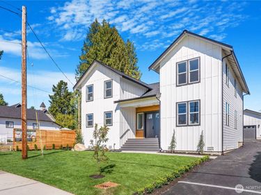 325 J Avenue , Unit A, Snohomish, WA 98290