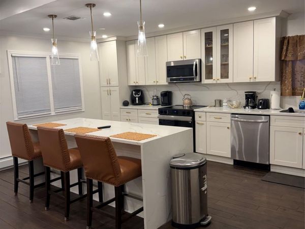 731 Hungry Harbor Road, Valley Stream, NY 11581