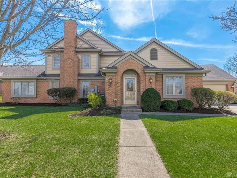 2695 Vienna Estates Drive, Miamisburg, OH 45459 Photo 1