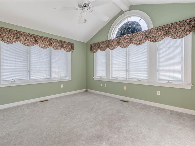 2695 Vienna Estates Drive, Miamisburg, OH 45459 Photo 19