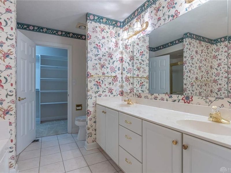 2695 Vienna Estates Drive, Miamisburg, OH 45459 Photo 24