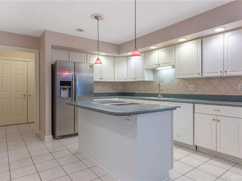 2695 Vienna Estates Drive, Miamisburg, OH 45459 Photo 9