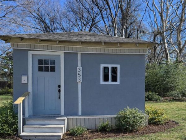 353 Walnut Street, Canton, MS 39046