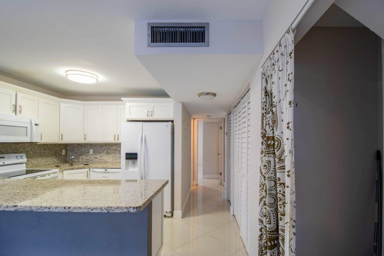 2358 NW 37th Avenue, Coconut Creek, FL 33066 Photo