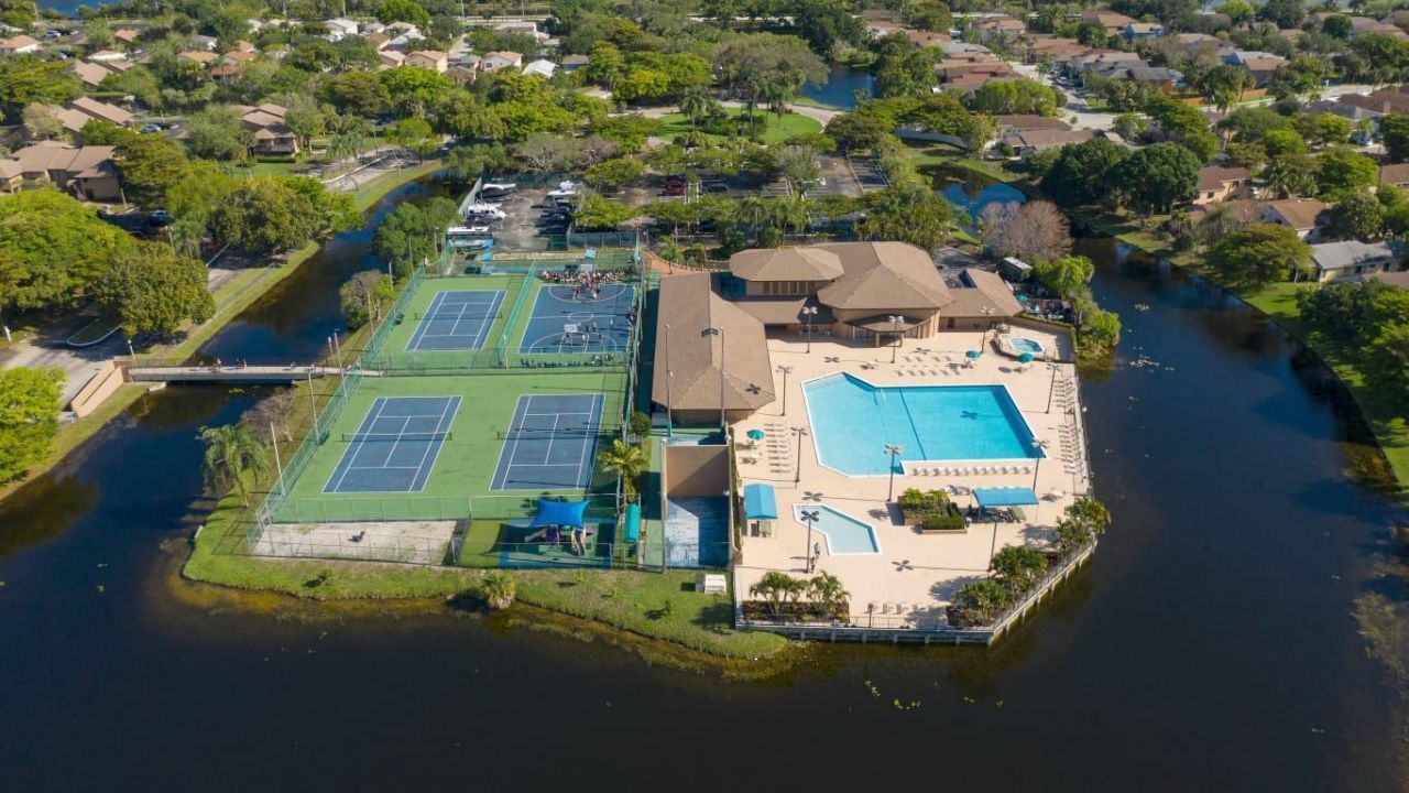 2358 NW 37th Avenue, Coconut Creek, FL 33066 Photo