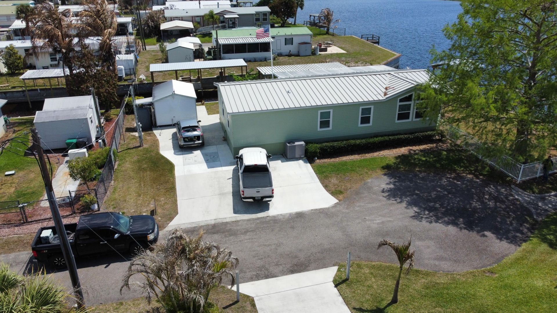 7902 SE 95th Trail, Okeechobee, FL 34974 Photo