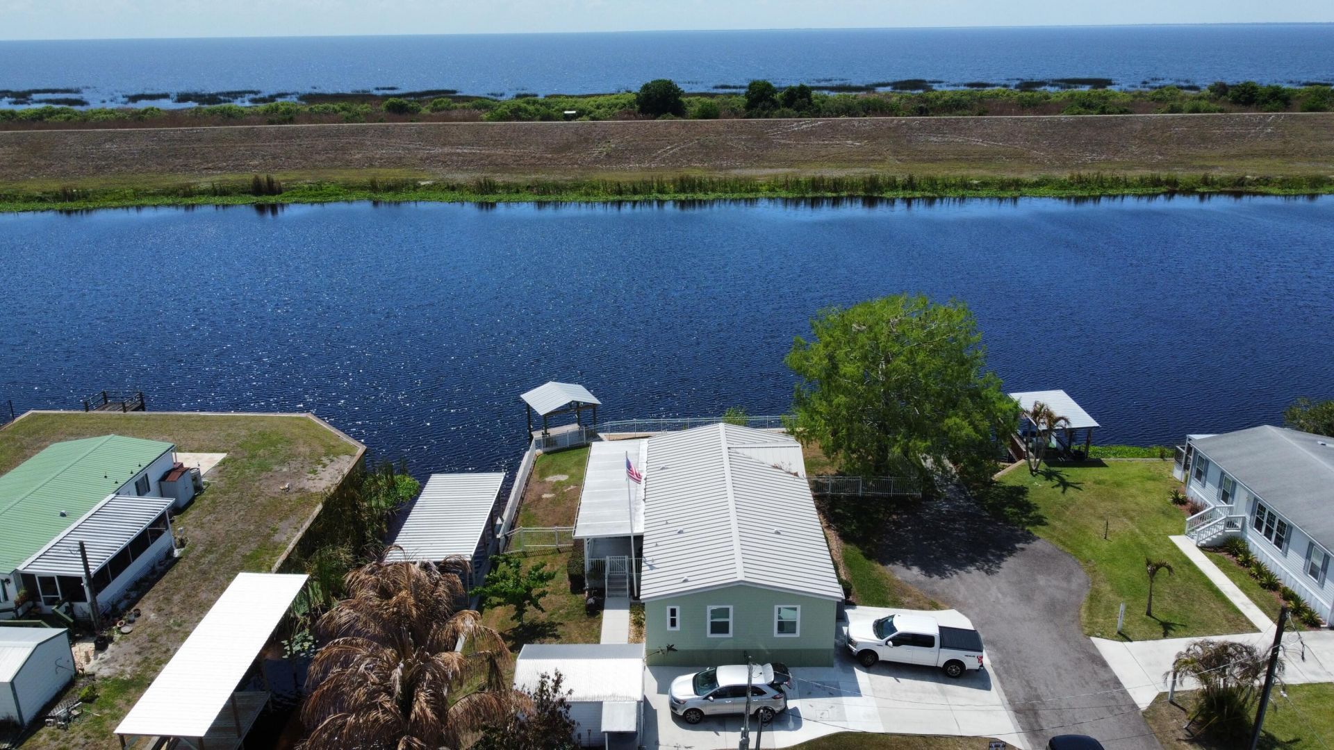 7902 SE 95th Trail, Okeechobee, FL 34974 Photo