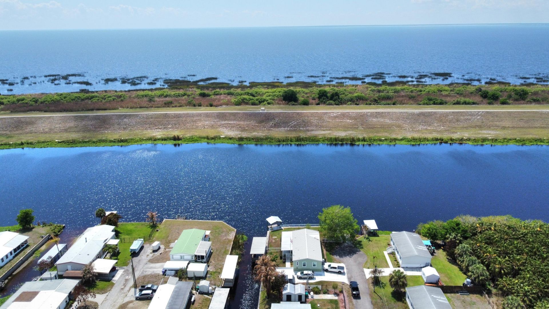 7902 SE 95th Trail, Okeechobee, FL 34974 Photo