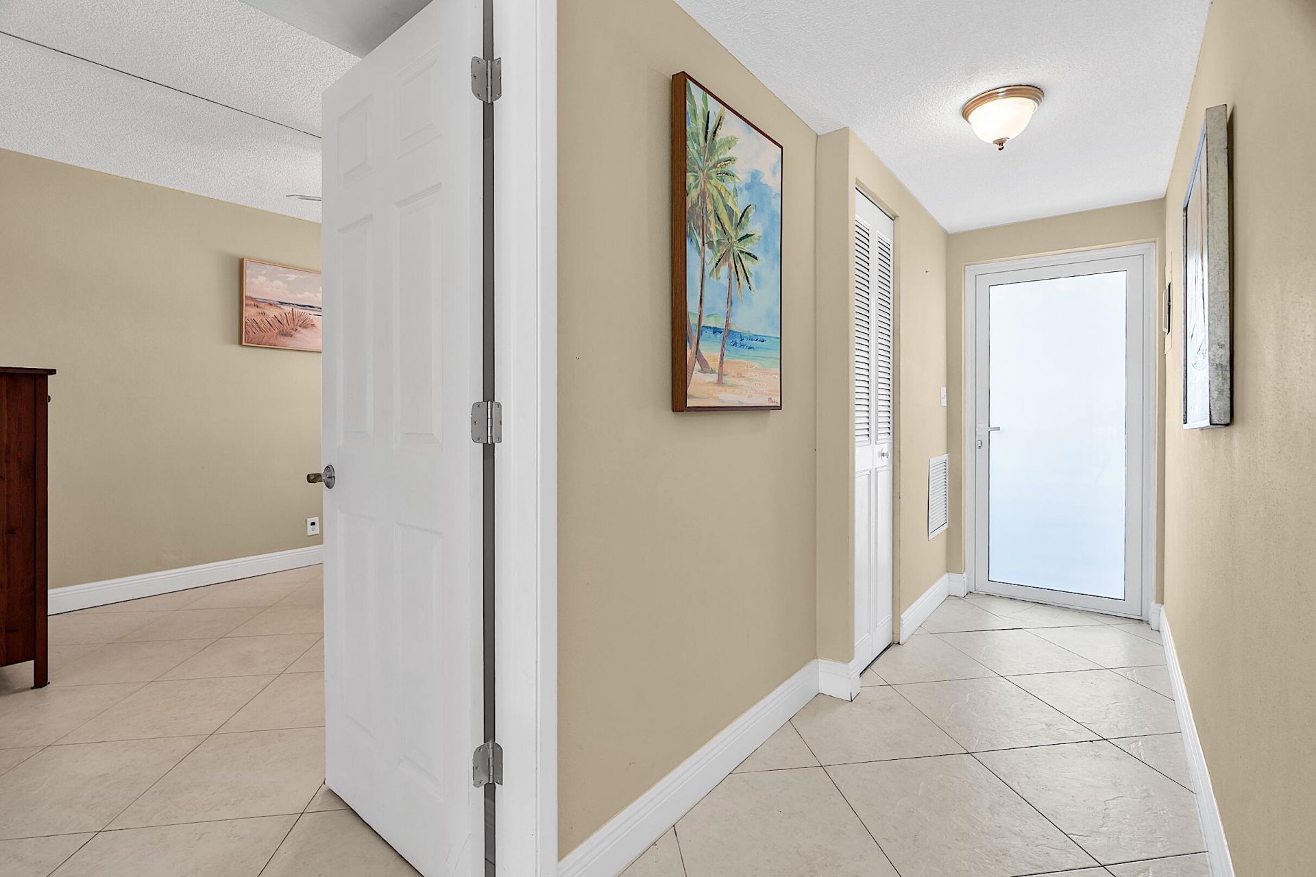 103 NE 19th Avenue, Unit 232, Deerfield Beach, FL 33441 Photo