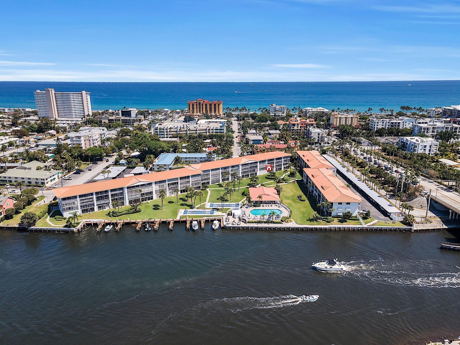 103 NE 19th Avenue, Unit 232, Deerfield Beach, FL 33441 Photo