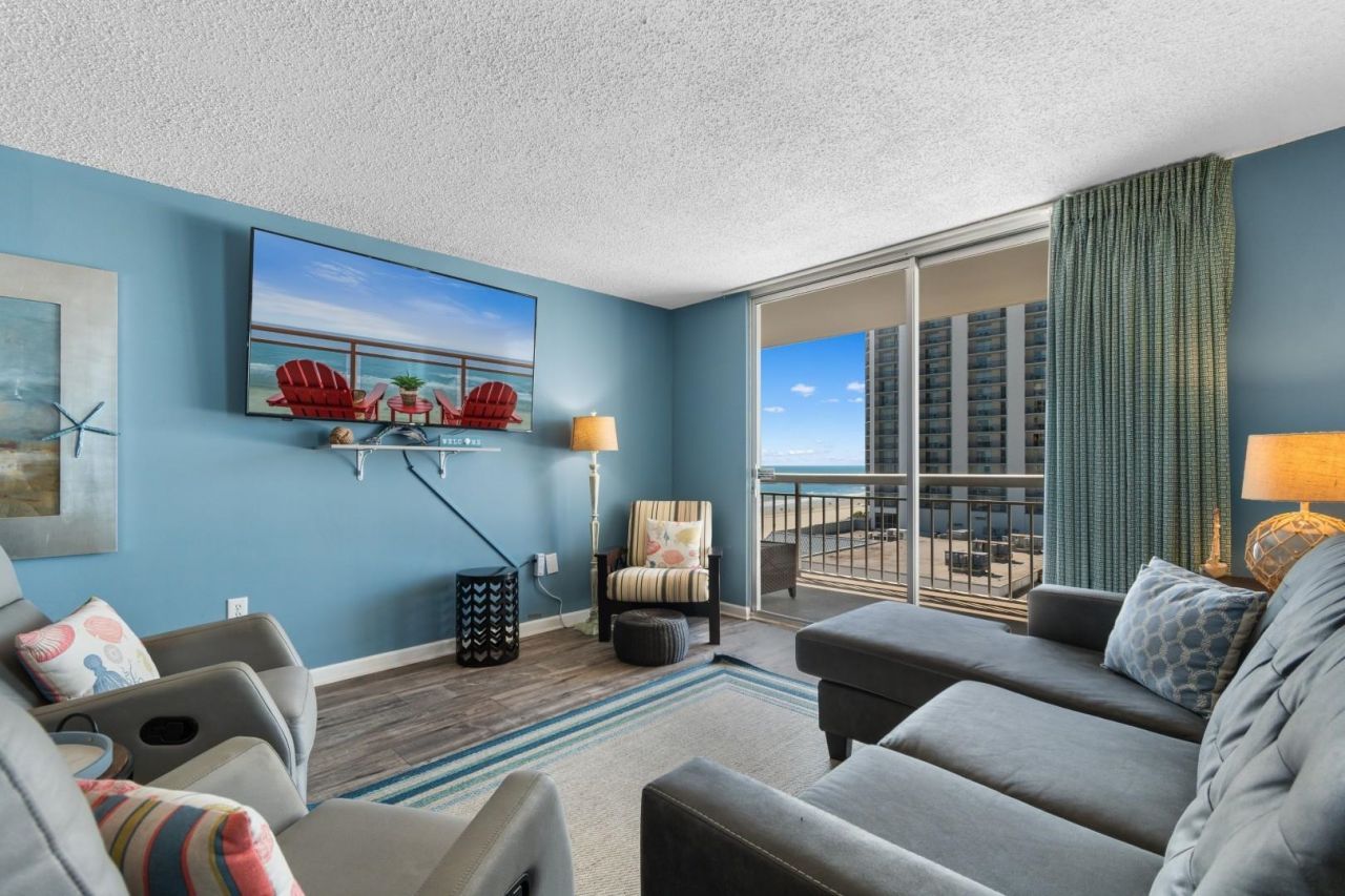 9820 Queensway Blvd.  Photo 10