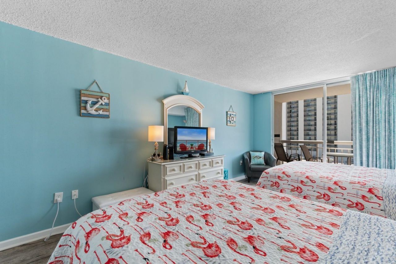 9820 Queensway Blvd.  Photo 16