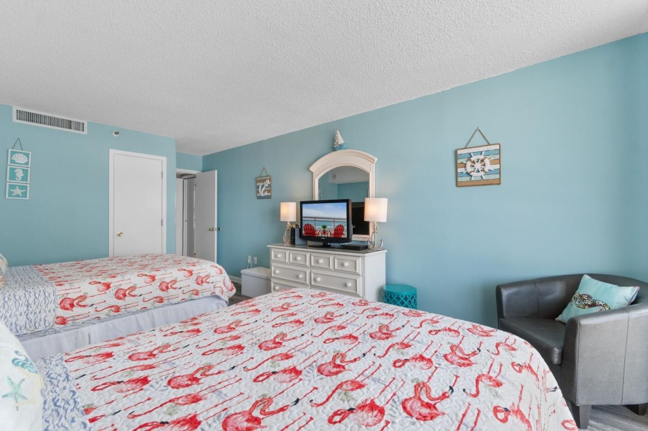 9820 Queensway Blvd.  Photo 17