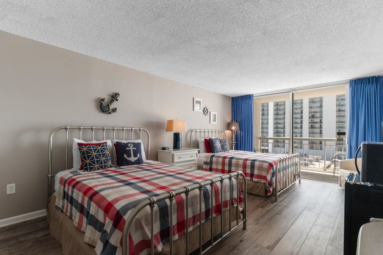 9820 Queensway Blvd.  Photo 21