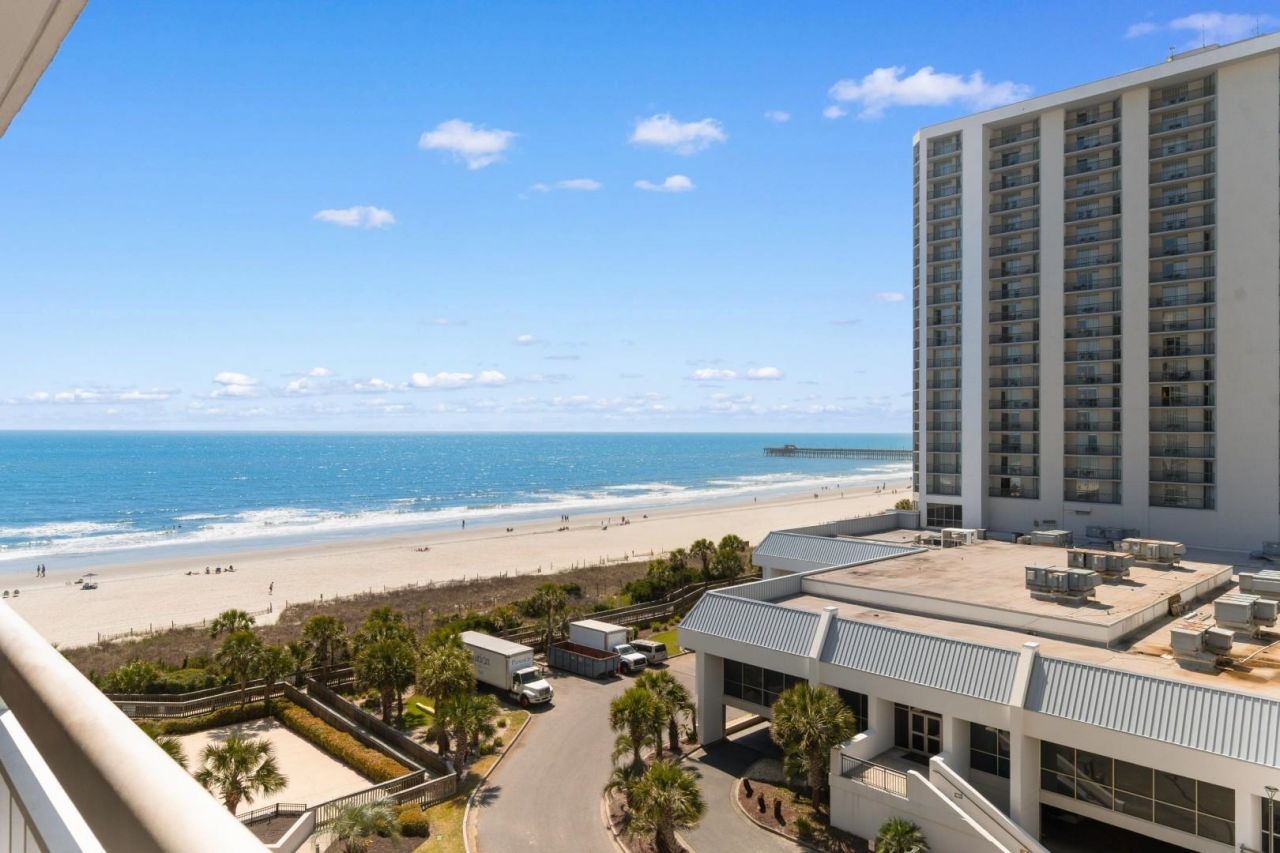 9820 Queensway Blvd.  Photo 23