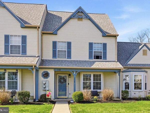 206 KNOLL DRIVE, BLACKWOOD, NJ 08012