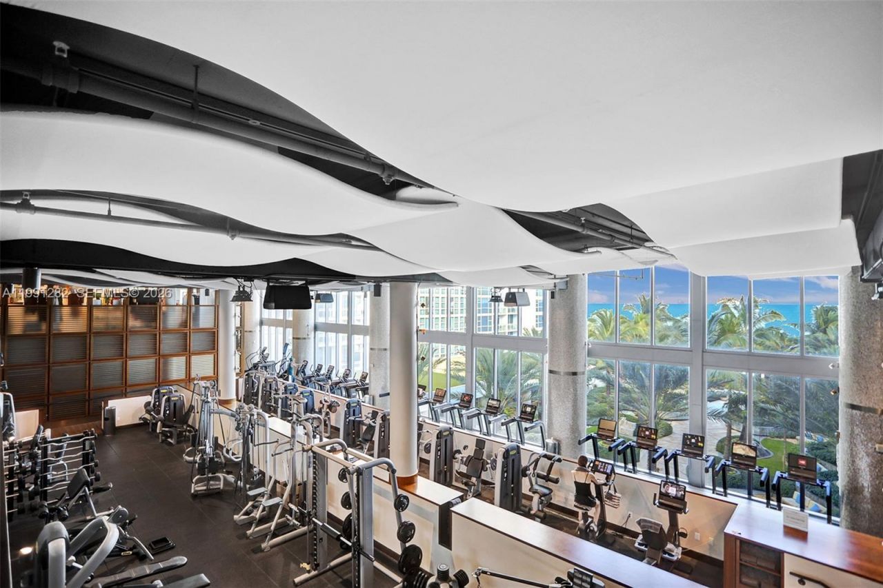 6801 Collins Ave, Unit 309 Door, Miami Beach, FL 33141 Photo
