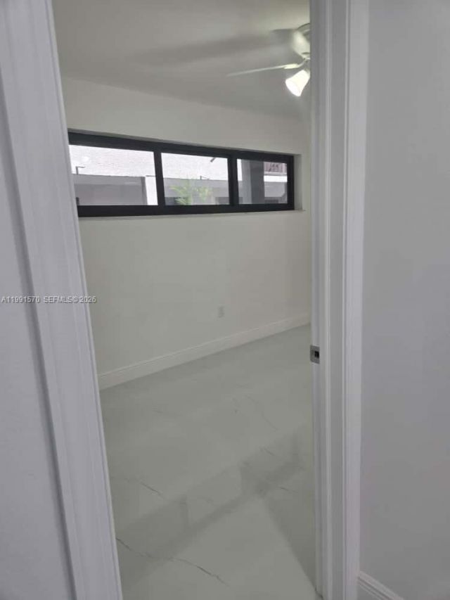 5 Olive Dr , Unit 9, Hialeah, FL 33010 Photo