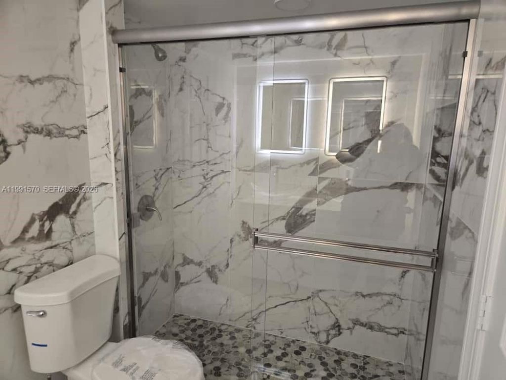 5 Olive Dr , Unit 9, Hialeah, FL 33010 Photo