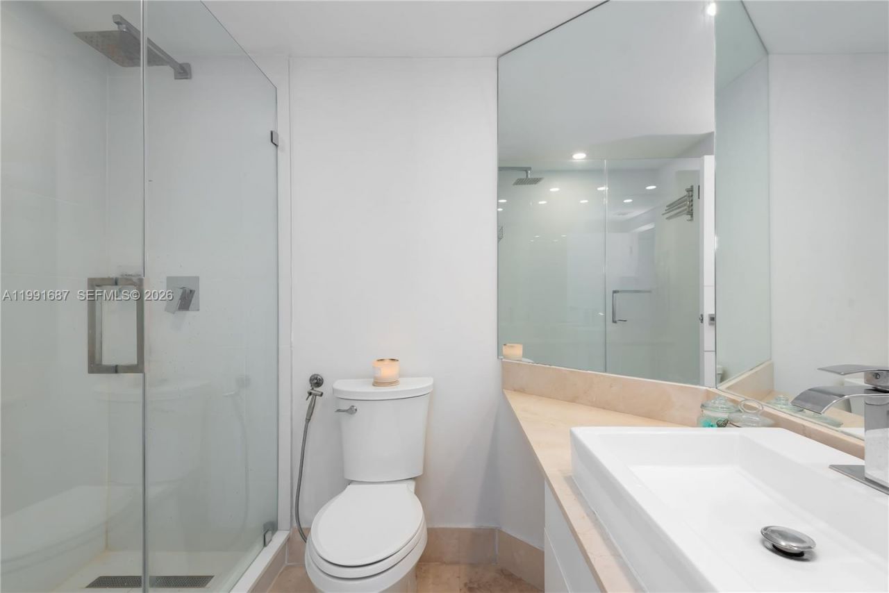 701 Brickell Key Blvd , Unit 1912, Miami, FL 33131 Photo