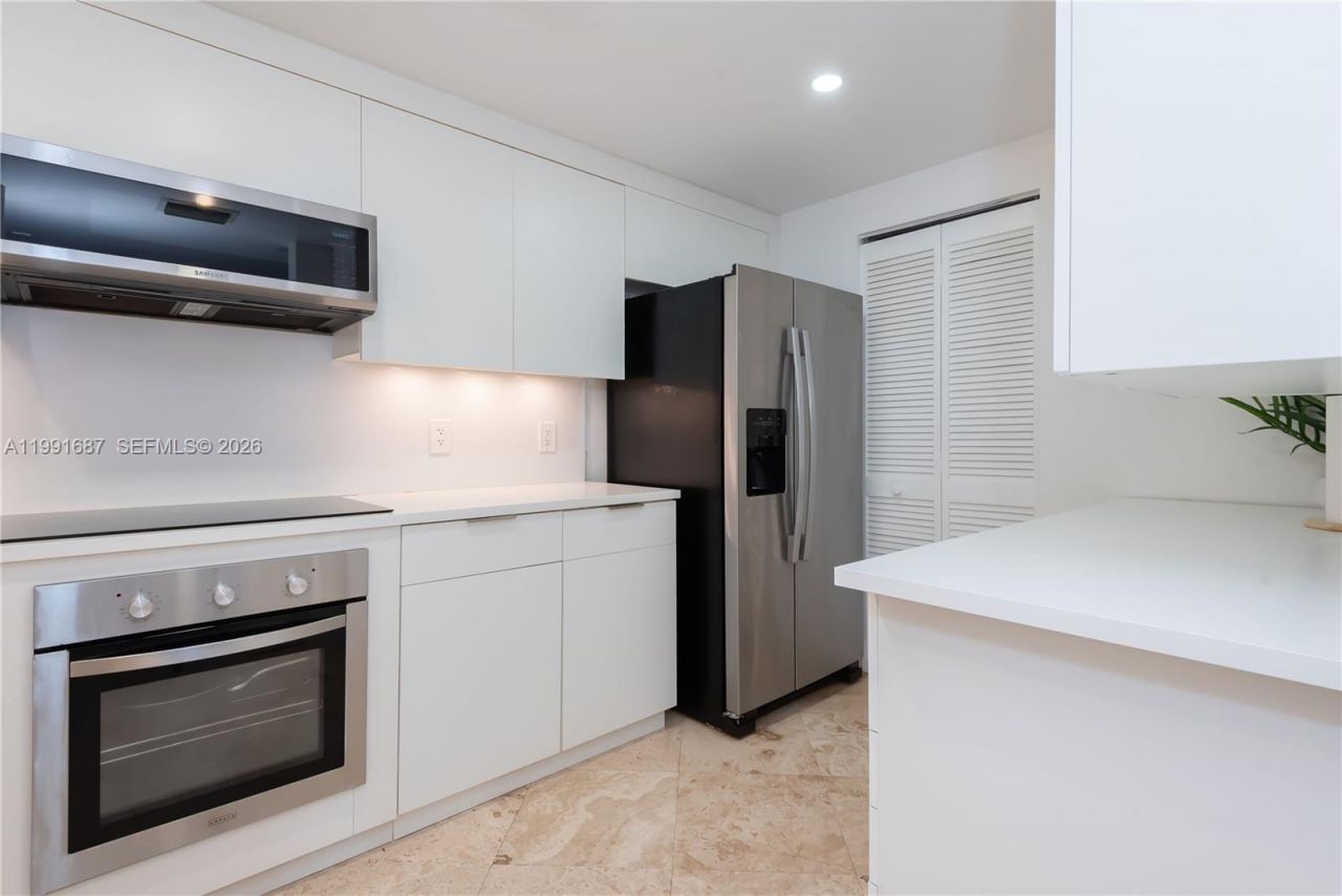 701 Brickell Key Blvd , Unit 1912, Miami, FL 33131 Photo