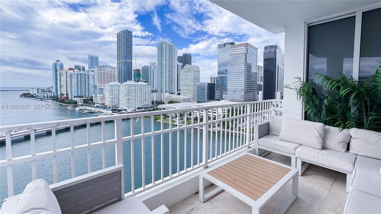701 Brickell Key Blvd , Unit 1912, Miami, FL 33131 Photo