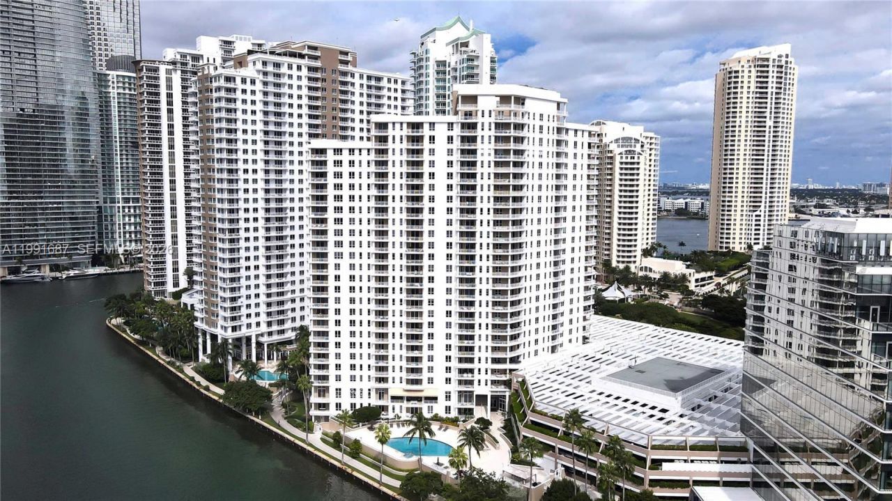 701 Brickell Key Blvd , Unit 1912, Miami, FL 33131 Photo