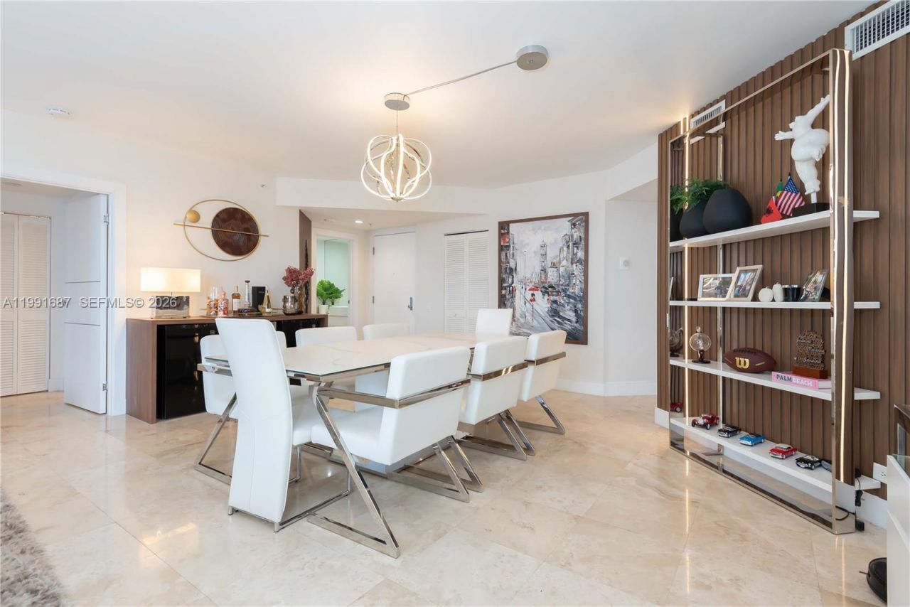 701 Brickell Key Blvd , Unit 1912, Miami, FL 33131 Photo
