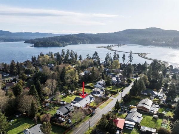 1563 Whiffin Spit Rd , Sooke, BC V9Z 0T4