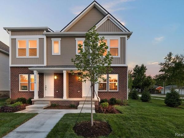 20498 Van Antwerp Street, Unit 23, Harper Woods, Mi 48225