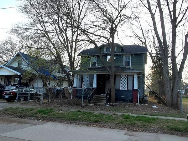 2105 Arlington Avenue, Flint, MI 48506