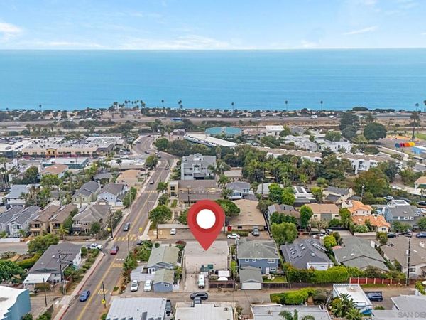 1959 Montgomery Ave., Cardiff By The Sea, CA 92007