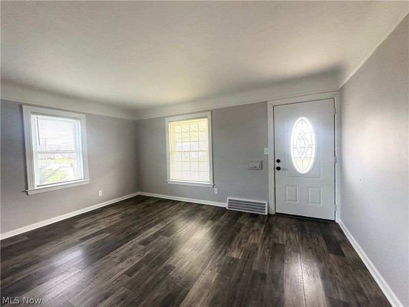 6332 State Road, Parma, OH 44134 Photo 4