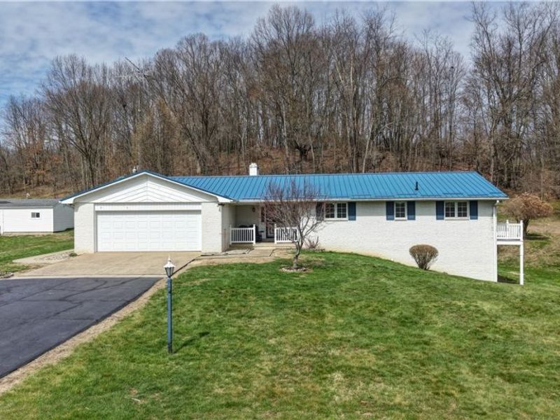 11652 Sandyville Road NE, Sandyville, OH 44671 Photo 2