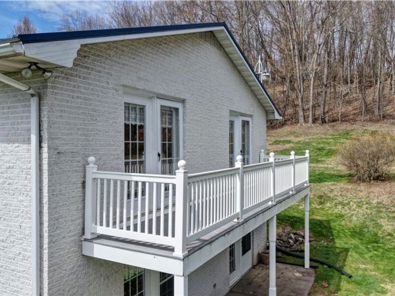 11652 Sandyville Road NE, Sandyville, OH 44671 Photo 43