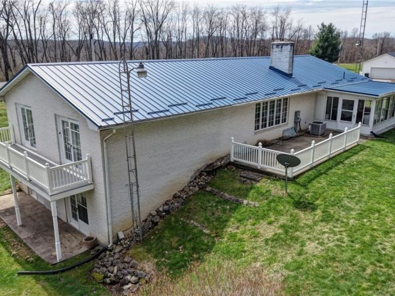 11652 Sandyville Road NE, Sandyville, OH 44671 Photo 46